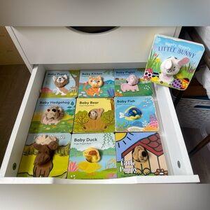 Set of 10 finger puppet board books